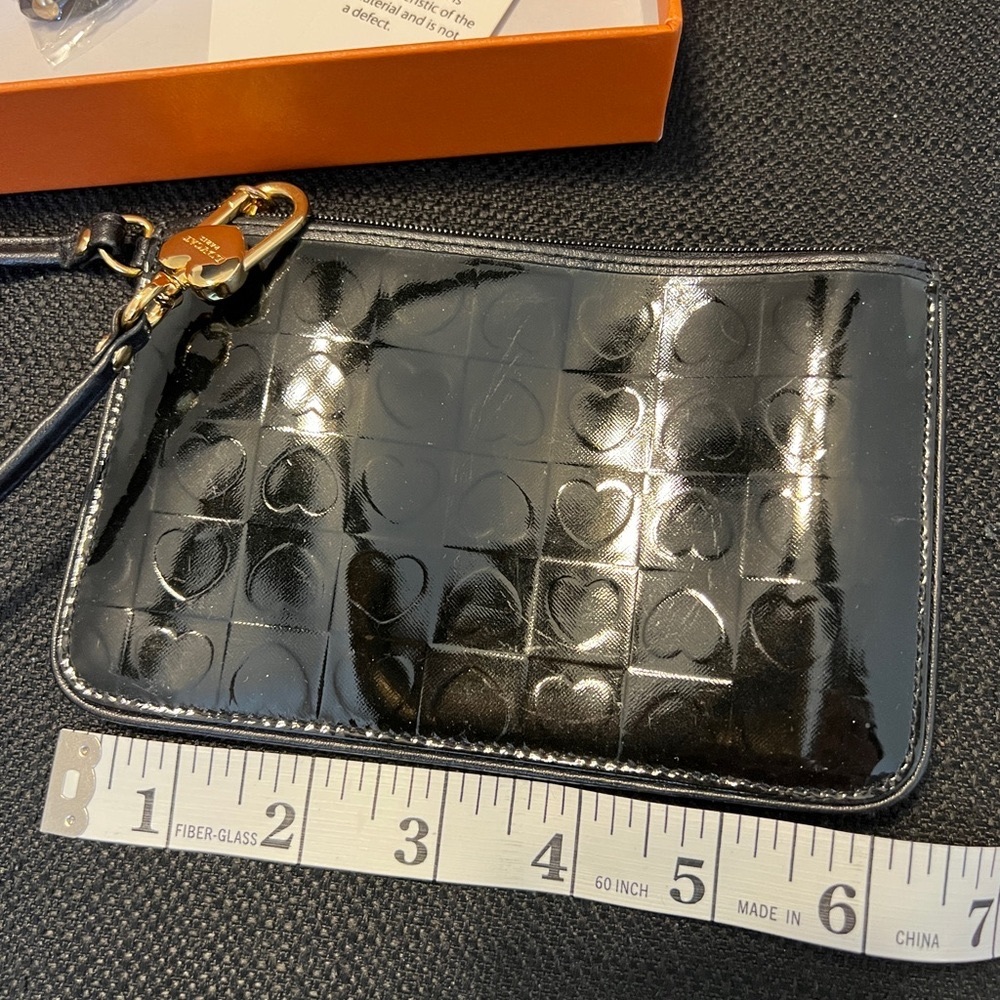 Lovcat Wristlet Patent Black EUC